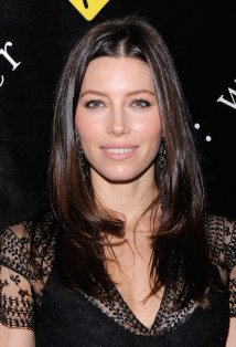 Jessica Biel plays Mary Camden on 7th Heaven