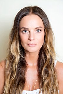Gabrielle Anwar plays Fiona Glenanne on Burn Notice