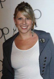 Jodie Sweetin plays Stephanie Tanner on Full House