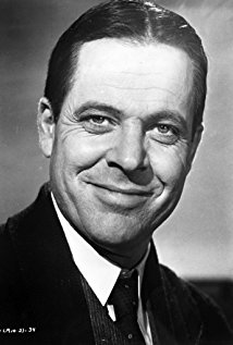 William Windom plays Dr. Seth Hazlitt on Murder She Wrote